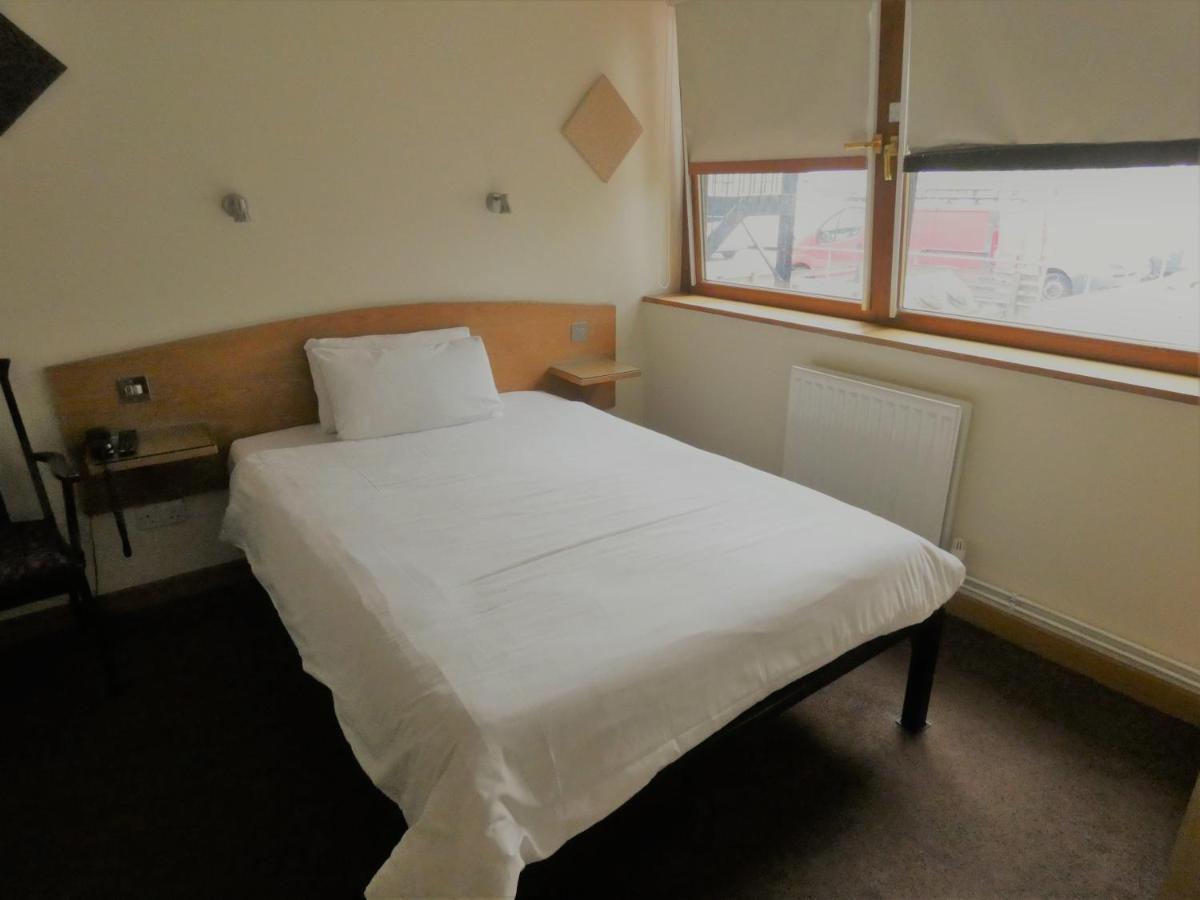Hotel Hounslow Central Hotel